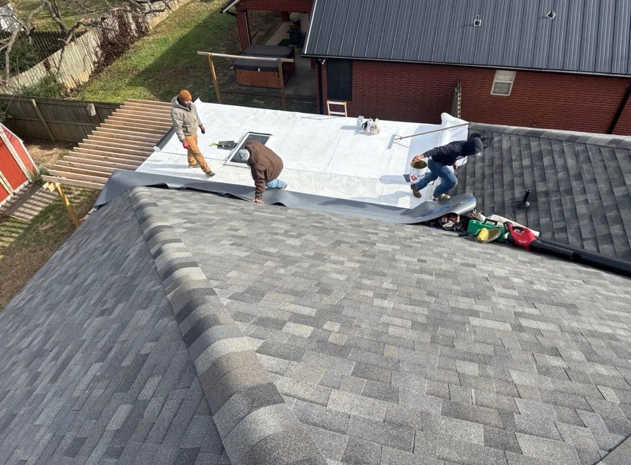 Gallery photos for New Roof Installed with Expert Precision: Image #3